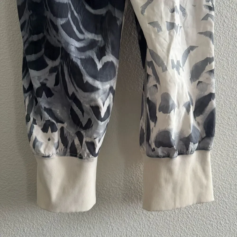Lululemon Dance To Yoga Pant Pretty Plume Angel Wing Black Boyfriend Fit
